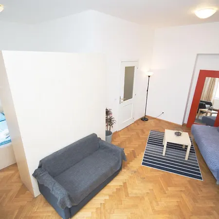Apartment Kostnicke Square
